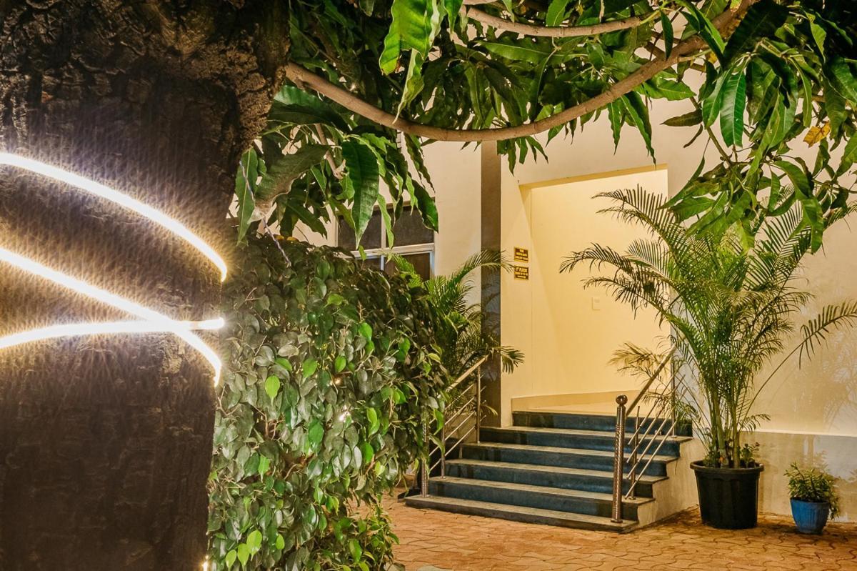 Aditya Palace 布什格尔 外观 照片