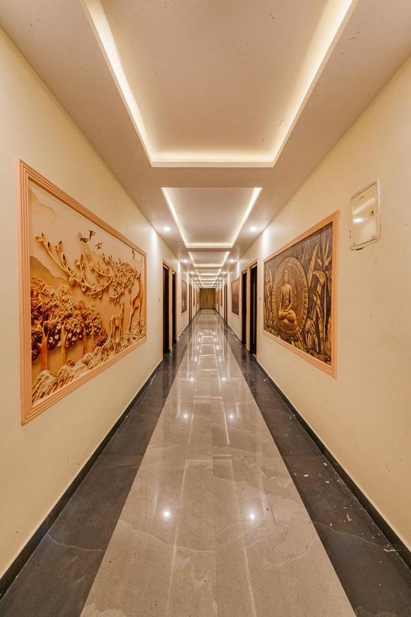 Aditya Palace 布什格尔 外观 照片