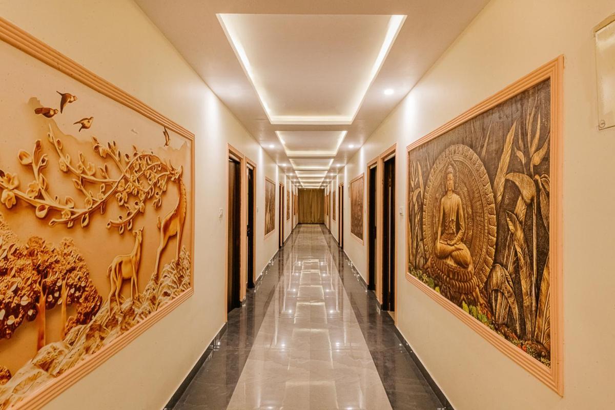 Aditya Palace 布什格尔 外观 照片