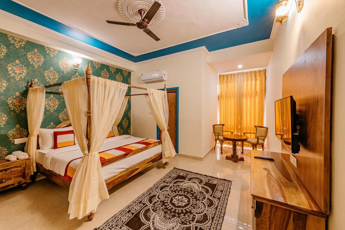 Aditya Palace 布什格尔 外观 照片